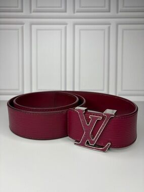 Louis Vuitton Men's Deep Burgundy LV Initials Leather Belt